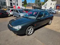Gebraucht Ford Mondeo Ambiente 116 PS (85 kW) 1998 Grün Limousine