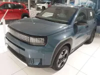 Neu Fiat Grande Panda La Prima 101 PS (74 kW) 2025 Blau Kleinwagen