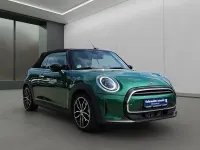 Gebraucht Mini Cooper Cabriolet Classic 136 PS (100 kW) 2024 Grün / british racing green (metallic) Cabrio