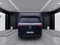 Neu VW ID. Buzz Pro 210 kW (286 PS) 2026 Candyweiß/ starlight blue met Van / Kleinbus