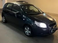 Używany Chevrolet Aveo 62 KM (45 kW) 2010 Czarny Hatchback