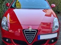 Gebraucht Alfa Romeo Giulietta Turismo 170 PS (125 kW) 2012 Rot Kleinwagen