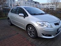 Gebraucht Toyota Auris 124 PS (91 kW) 2009 Grau Kleinwagen