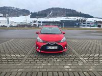 Gebraucht Toyota Yaris Edition-S 99 PS (72 kW) 2016 Rot Kleinwagen