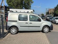 Gebraucht Renault Kangoo Rapid Extra 90 PS (66 kW) 2011 Space grau Van / Kleinbus
