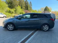 Gebraucht Hyundai i30 Trend 135 PS (99 kW) 2017 Grau metallic Kombi