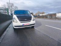Gebraucht Hyundai H-1 170 PS (125 kW) 2011 Weiß Van / Kleinbus