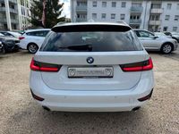 gebraucht BMW 320 d Touring Aut Laser+Kamera+Head-Up Displa+ACC