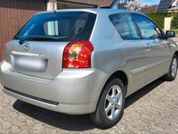 Używany Toyota Corolla 97 KM (71 kW) 2005 Srebrny Sedan/Limuzyna