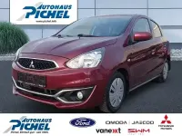 Gebraucht Mitsubishi Space Star Edition 71 PS (52 kW) 2017 Rot Limousine