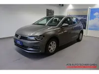 Gebraucht VW Polo Trendline 75 PS (55 kW) 2018 Grau Kleinwagen