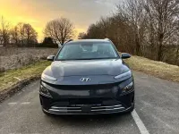 Gebraucht Hyundai Kona 100 kW (136 PS) 2022 Grau SUV