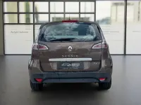 Gebraucht Renault Scénic III Initiale Paris 116 PS (85 kW) 2014 Braun Limousine