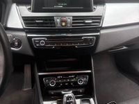 Gebraucht BMW 218 Advantage 140 PS (102 kW) 2018 Schwarz Kombi