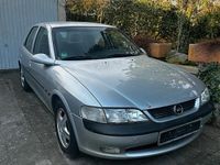 Gebraucht Opel Vectra 1998 Silber Limousine
