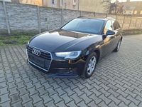 Usata Audi A4 170 CV (125 kW) 2018 Nero Station wagon