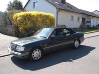 Gebraucht Mercedes E220 Sportline 150 PS (110 kW) 1993 Schwarz Cabrio