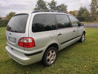 Usata Ford Galaxy 145 CV (106 kW) 2005 Argento Monovolume
