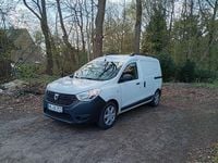 Gebraucht Dacia Dokker Stepway 95 PS (69 kW) 2020 Weiß Van / Kleinbus