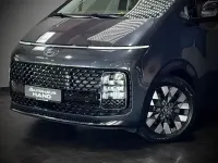 Gebraucht Hyundai Staria Signature 177 PS (130 kW) 2022 Grau Van / Kleinbus