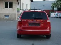 Gebraucht Hyundai i30 Edition 109 PS (80 kW) 2010 Rot Kombi