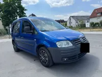 Second-hand VW Caddy Life 105 CP (77 kW) 2005 Albastru Monovolum