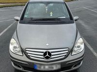 Gebraucht Mercedes B200 140 PS (102 kW) 2007 Grau Van / Kleinbus