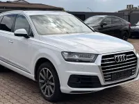Używany Audi Q7 S-Line 272 KM (200 kW) 2016 Biały SUV