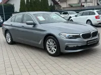 Gebraucht BMW 520 Sport Line 184 PS (135 kW) 2017 Blau Limousine