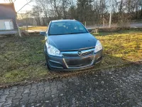 Gebraucht Opel Astra 90 PS (66 kW) 2009 Grau Limousine