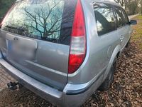 Gebraucht Ford Mondeo 125 PS (91 kW) 2003 Andere farben Kombi