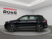 Gebraucht VW Tiguan Active 150 PS (110 kW) 2023 Deep black perleffekt SUV