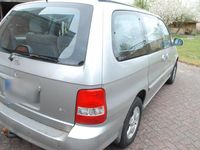 Brugt Kia Carnival 144 HK (105 kW) 2003 Sølv MPV