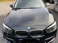 Gebraucht BMW 116 109 PS (80 kW) 2015 Schwarz Kleinwagen