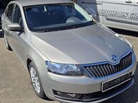 Gebraucht Skoda Rapid Active 95 PS (69 kW) 2019 Cappuccinobeige metallic Kleinwagen