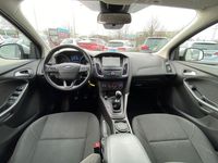 Gebraucht Ford Focus Business Edition 125 PS (91 kW) 2017 Silber Limousine