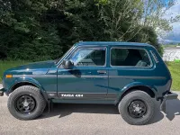 Gebraucht Lada niva 83 PS (61 kW) 2022 Grün SUV