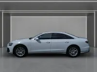 Gebraucht Audi A8 Premium 286 PS (210 kW) 2023 Gletscherweiß metallic Limousine