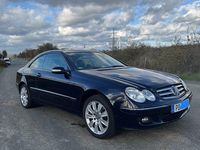 Gebraucht Mercedes CLK350 Elegance 272 PS (200 kW) 2008 Blau Coupé