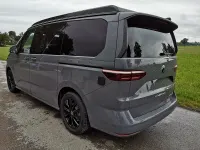 Neu VW California Beach 245 PS (180 kW) 2026 Puregrey Van