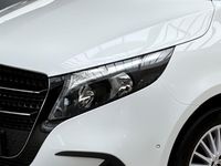 Gebraucht Mercedes V220 163 PS (119 kW) 2025 Bergkristallweiß metallic Van / Kleinbus