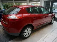 Gebraucht Renault Mégane Expression 116 PS (85 kW) 2013 Rot Limousine
