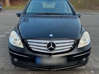 Gebraucht Mercedes B150 95 PS (69 kW) 2006 Schwarz Van / Kleinbus