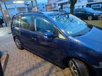 Gebraucht VW Touran Trendline 102 PS (75 kW) 2005 Blau Van / Kleinbus