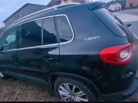 Second-hand VW Tiguan 2011 Negru SUV