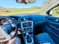 Usata Ford Focus 100 CV (73 kW) 2011 Bianco Station wagon