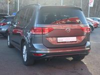 Gebraucht VW Touran 150 PS (110 kW) 2018 Grau Van / Kleinbus