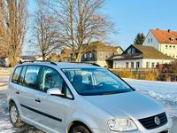 Gebraucht VW Touran Basis 116 PS (85 kW) 2004 Silber Van / Kleinbus