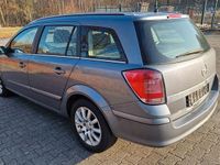 Gebraucht Opel Astra Enjoy 105 PS (77 kW) 2005 Grau Limousine