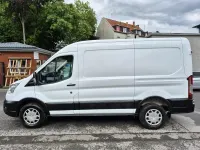 Gebraucht Ford Transit 131 PS (96 kW) 2021 Weiß Van / Kleinbus